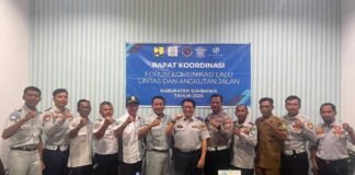 dengan Mitra Strategis