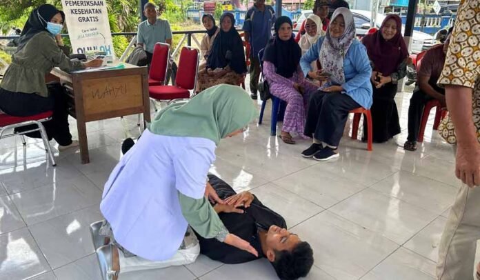 di Kecamatan Kalukku di Kecamatan Kalukku