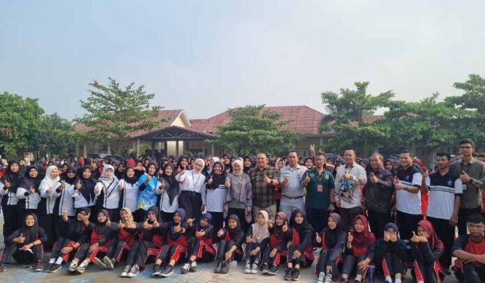 di SMA Negeri 1 Cikarang