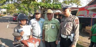 Berlalu Lintas dan Patuh Pajak