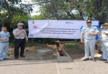PT Jasa Raharja Wilayah DKI Jakarta Pasang Spanduk Himbauan Keselamatan di Titik Rawan Kecelakaan Jakarta Utara jasa raharja DKI