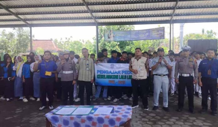 Di SMK Yasemi Di SMK Yasemi