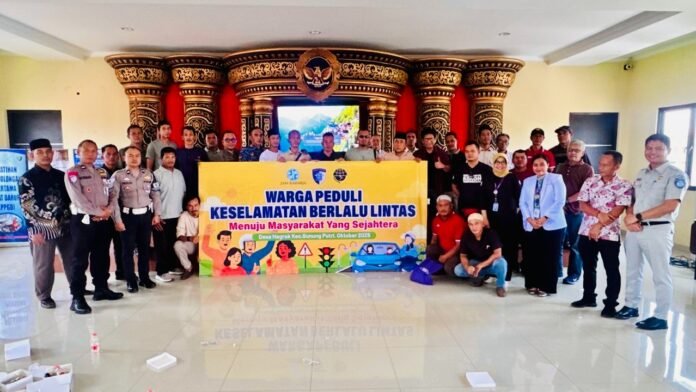 Sosialisasi dan Edukasi Sosialisasi dan Edukasi