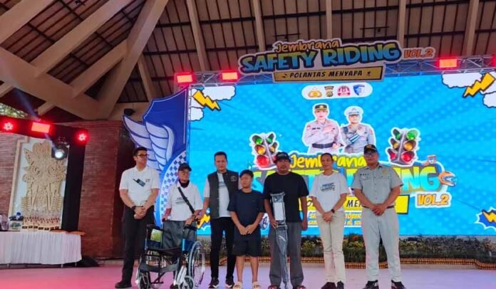 di Kabupaten Jembrana di Kabupaten Jembrana