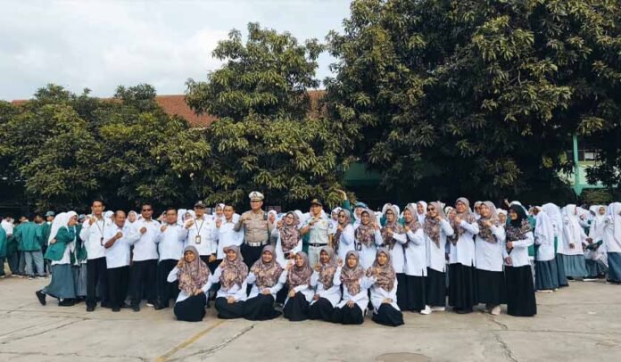 di MAN 1 dan MAN 2 Cilegon