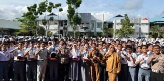 di SMAN 8 Kota Batam