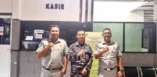 ke Rumah Sakit Angkatan Laut Ilyas Tarakan