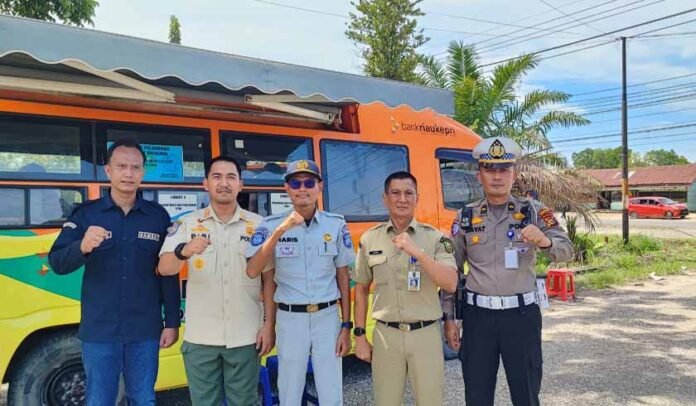 melalui Operasi Gabungan melalui Operasi Gabungan