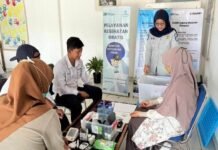 Jasa Raharja NTB Gelar Pengobatan Gratis di Pool Perum DAMRI Cabang Mataram jasa raharja NTB