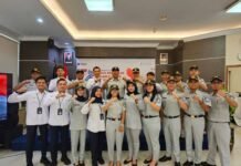 Dalam Bekerja dan Melayani