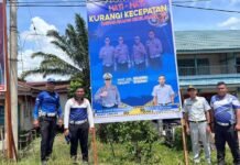 Pasang Spanduk Himbauan