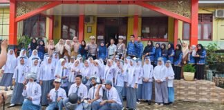 Kunci Utama di Jalan Raya