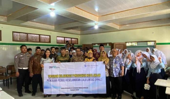 di MTS Al Mubaarok Kecamatan Tanjung di MTS Al Mubaarok Kecamatan Tanjung