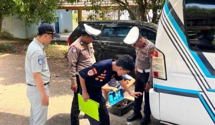 di Terminal Petta Ponggawae Kab. Bone