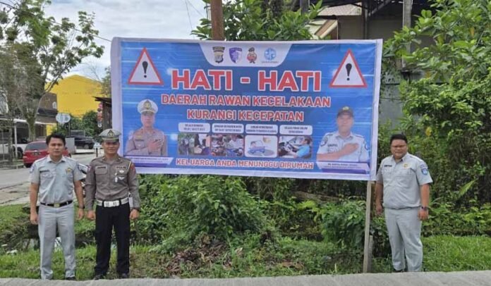 di Titik Rawan Laka Lantas di Titik Rawan Laka Lantas