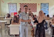 Perkuat Edukasi Keselamatan Jalan, Jasa Raharja Karawang Gelar Program Pengajar Peduli Keselamatan Lalu Lintas Di MAN 2 Karawang Timur jasa raharja jabar