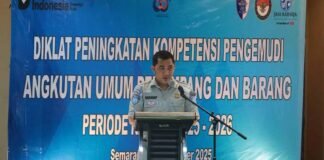 Angkutan Umum Jelang Nataru