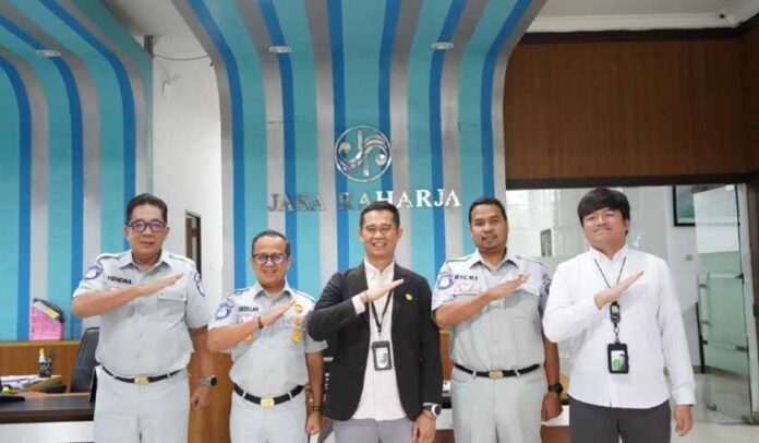 Bermotor dan Keselamatan Lalu Lintas