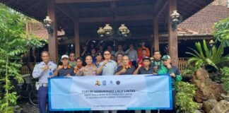 Diskusi Forum Komunikasi Lalu Lintas