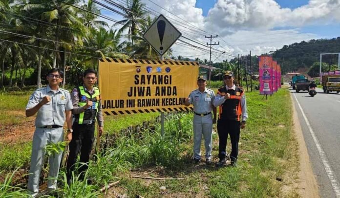 Kecelakaan Kota Singkawang Kecelakaan Kota Singkawang