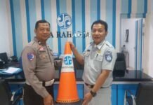 Kepada Stakeholder Strategis