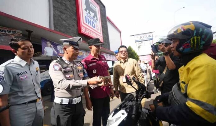 Pajak Kendaraan Bermotor Pajak Kendaraan Bermotor