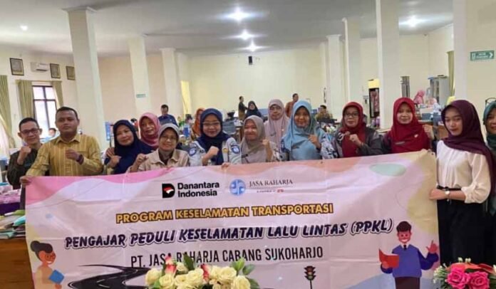 Peduli Keselamatan Lalu Linta Peduli Keselamatan Lalu Linta