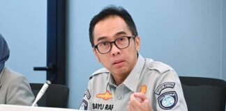 dalam Melayani Masyarakat