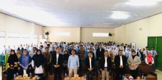 dengan ESCO mengadakan PPKL