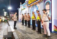 di Alun-alun Purwokerto