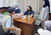 di Kantor Samsat Kawaluyaan