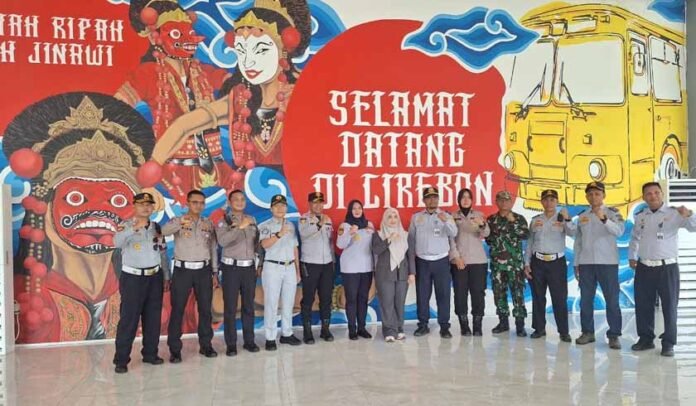 di Terminal Tipe A Harjamukti Kota Cirebon