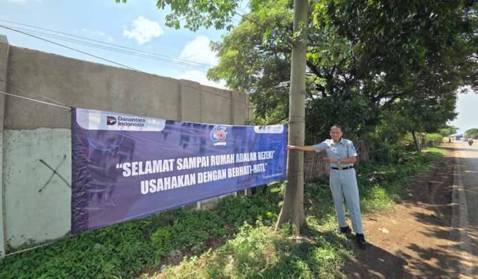 di Tiga Kecamatan Domisili di Tiga Kecamatan Domisili