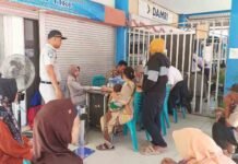 Kolaborasi Jasa Raharja, Dishub, dan Polda Kaltara dalam Rangka Mewujudkan Lalu Lintas Aman melalui Rampcheck dan Pemeriksaan Kesehatan Gratis di Pool DAMRI jasa raharja kaltim
