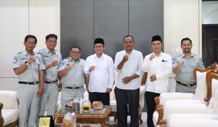 untuk Tingkatkan Pendapatan untuk Tingkatkan Pendapatan