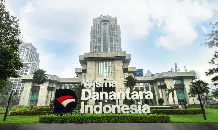 1 Tahun Danantara