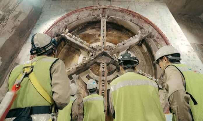 Stasiun Bawah Tanah MRT Glodok–Kota Stasiun Bawah Tanah MRT Glodok–Kota