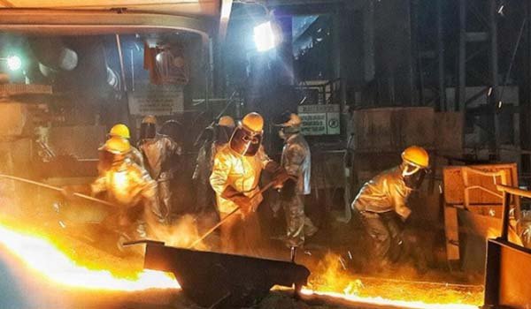 industrialisasi tambang